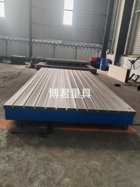 怎樣解決鑄鐵平臺(tái)變形問(wèn)題